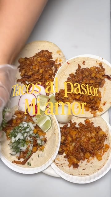 Tacos al pastor